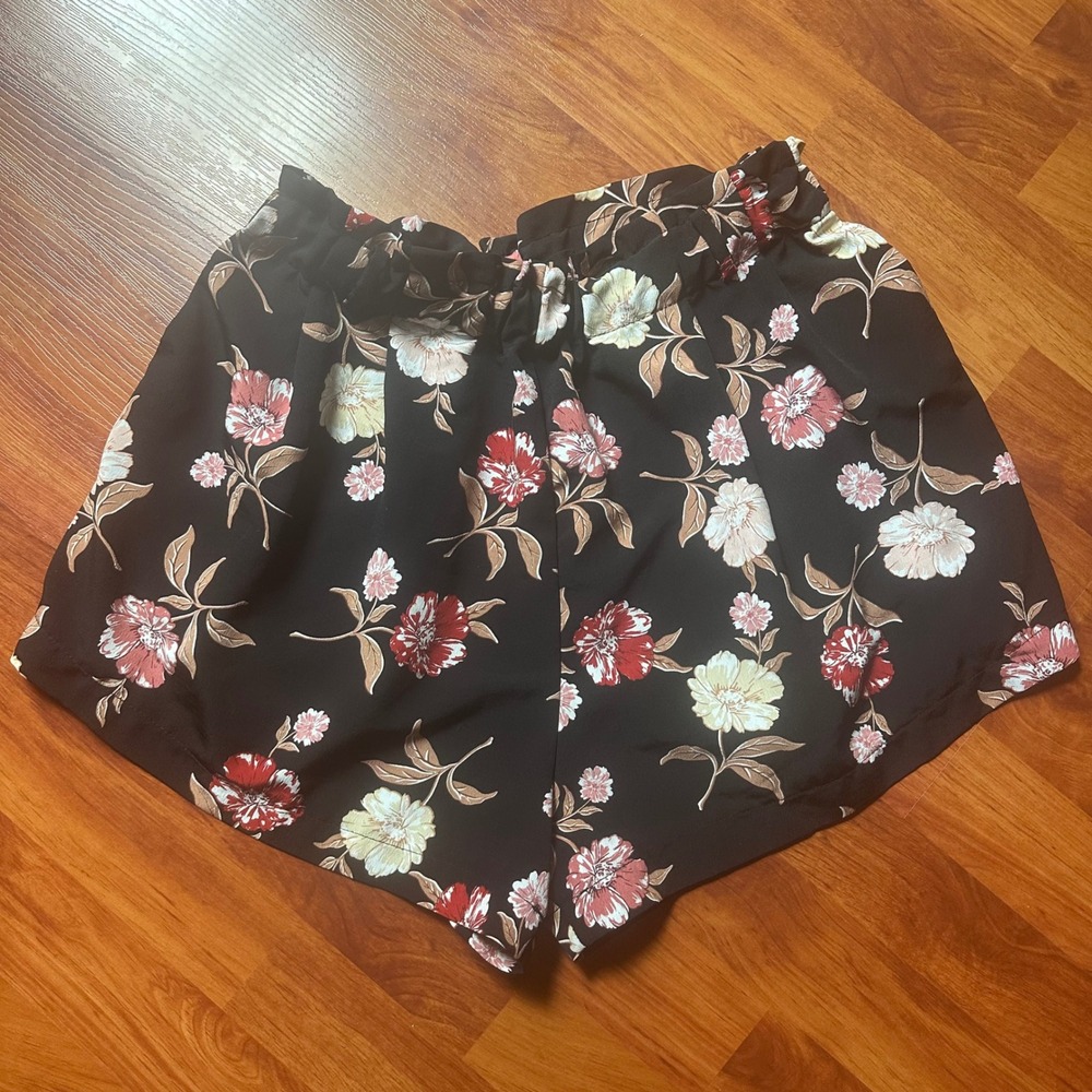 Iris Black Floral Shorts Womens Romantic Boho Dark Floral High Waist Summer